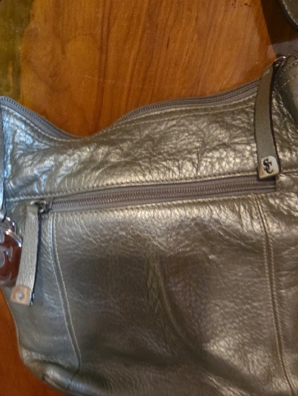 Metallic Gray Crossbody Shoulder Bag - Picture 6 of 11